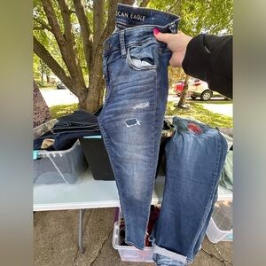American eagle. Womens jeans. 8 regular. Super stretch.